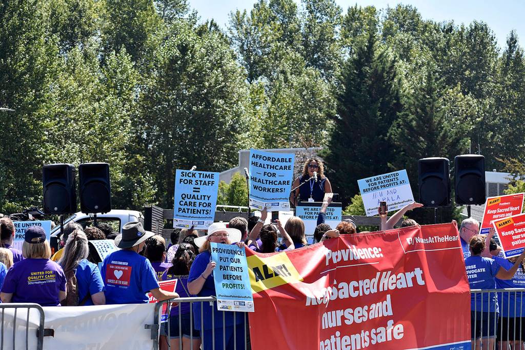 Local nurses cry ‘patients before profit’