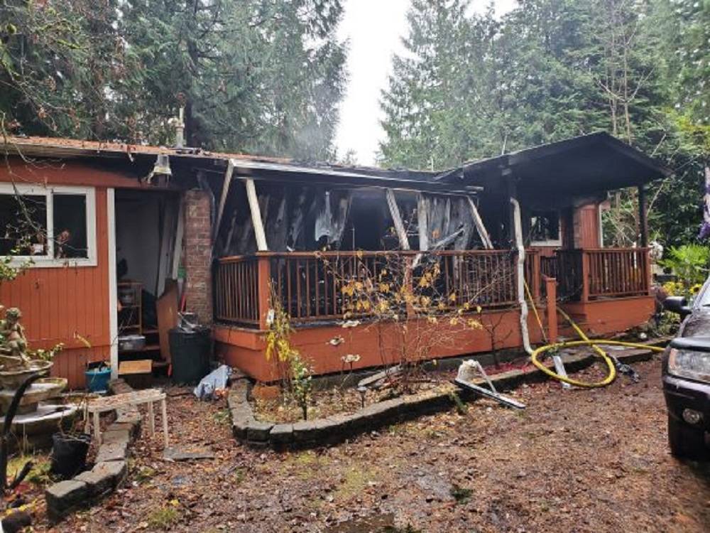 Pets die in Maple Valley fire