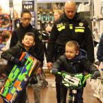 Covington Walmart flooded with kids, police and Santa’s Elves