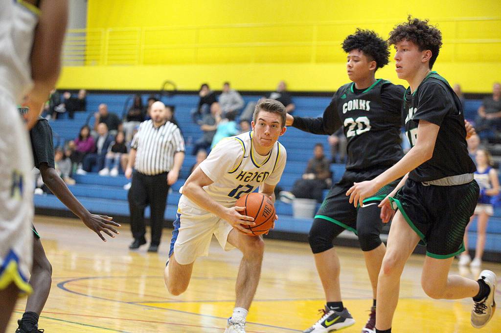 Kentwood serves Hazen basketball a loss