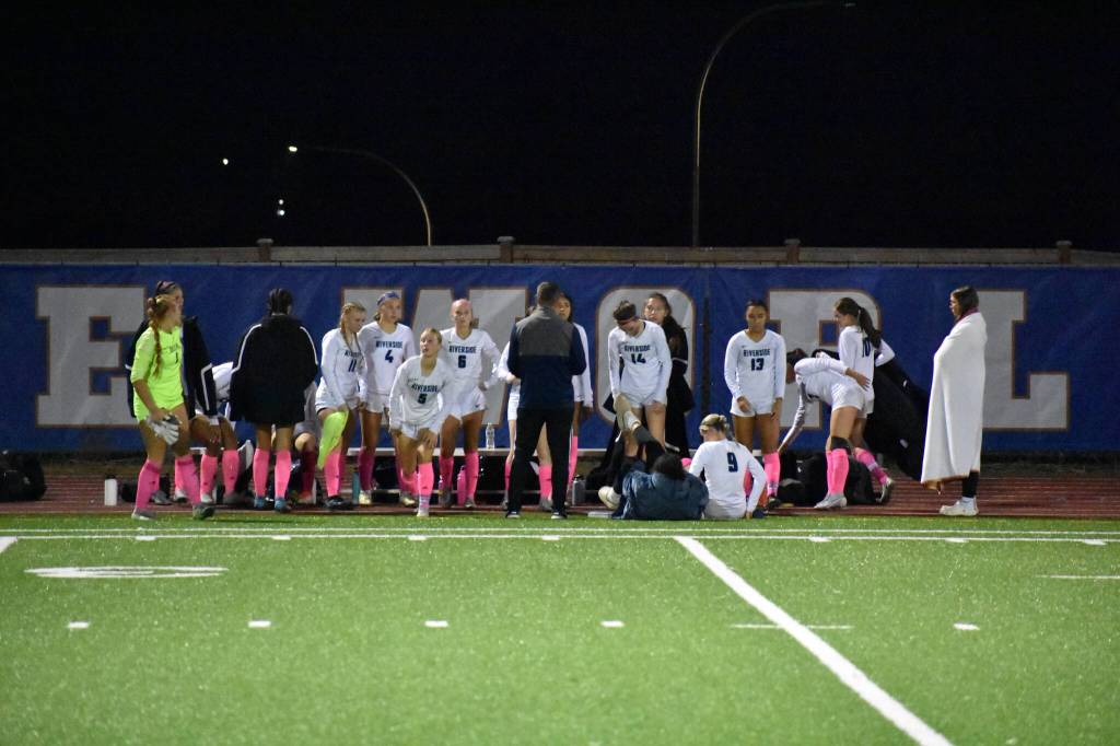Auburn Riverside Girls Soccer up 1-0 at half against crosstown rival Auburn Mountainview (RPI 4)