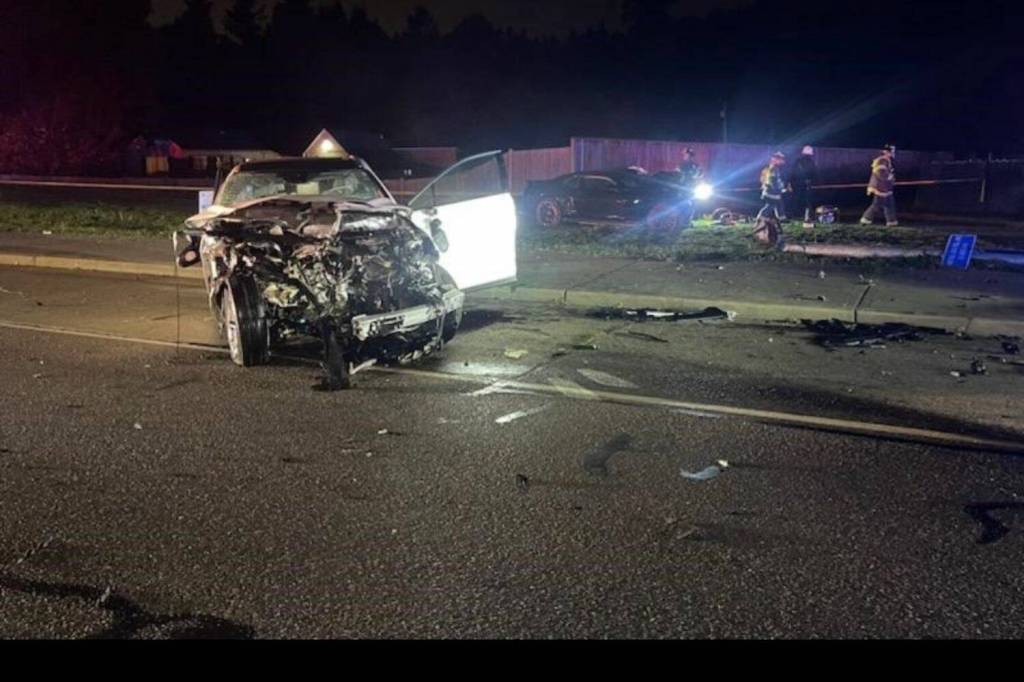 Fatal accident that occurred on Oct. 20 on Maple Valley Highway (Screenshot from Renton Firefighter Union tweets)