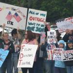 The June 14 No Kings protest in Covington. STEVE HUNTER, Kent Reporter