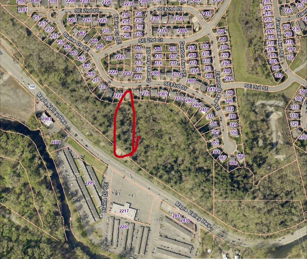 The mudslide happened on SR-169 the evening of Tuesday, Dec. 16, and one lane remains closed at Renton Public Works crews work on the scene. Image courtesy of the City of Renton.